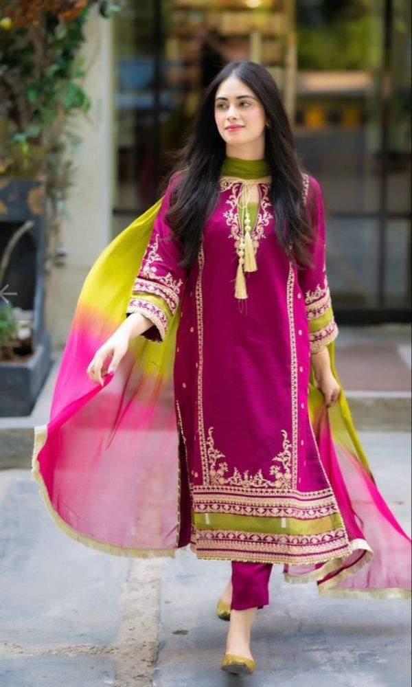 URGE Pure Lawn 3PC Embroidered Collection