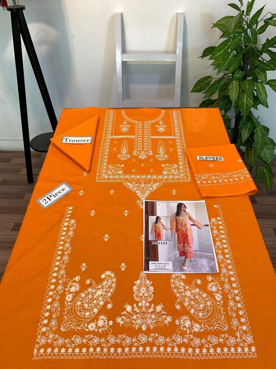 Dhanak 2pc EMB